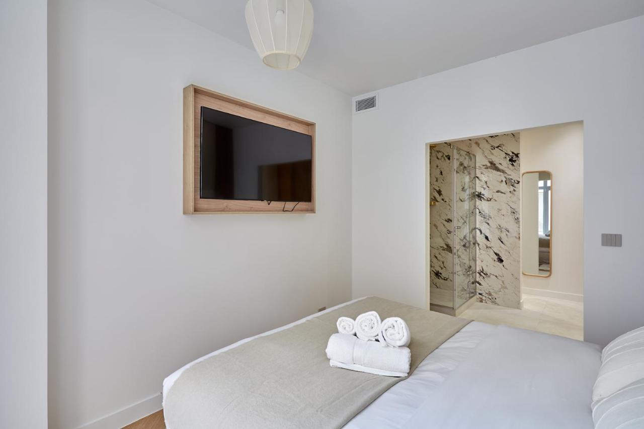 Apartment Centre De Paris By Studio Prestige Екстер'єр фото