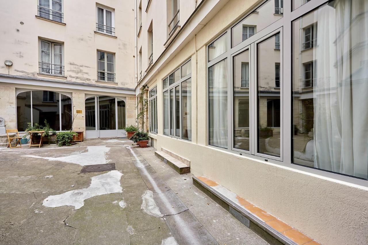 Apartment Centre De Paris By Studio Prestige Екстер'єр фото