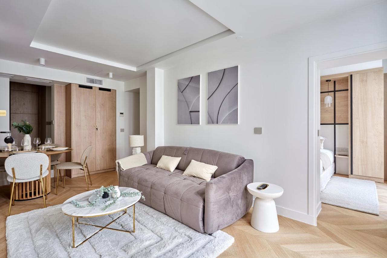 Apartment Centre De Paris By Studio Prestige Екстер'єр фото